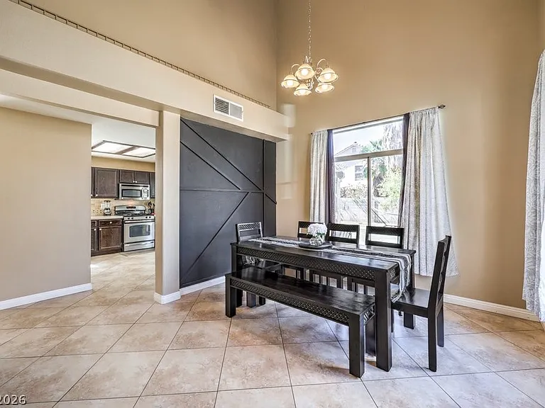 1918 Pintura Cir — Photo 7