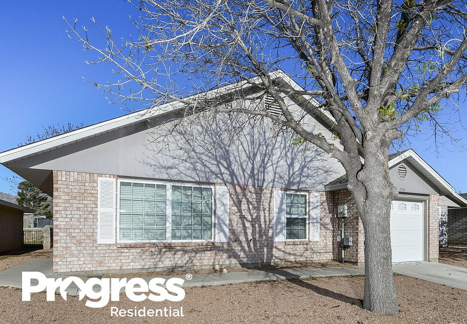 2nd image of 4758 Loma Del Rey Cir