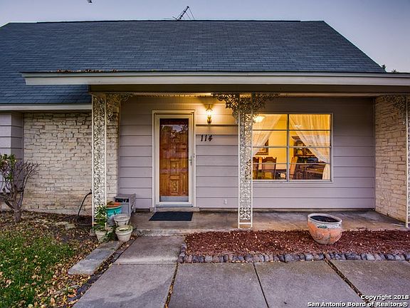 3rd image of 114 Dartmoor St