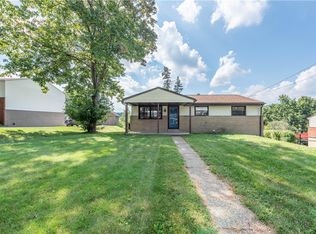 4057 Crestwood Dr, Gibsonia, PA