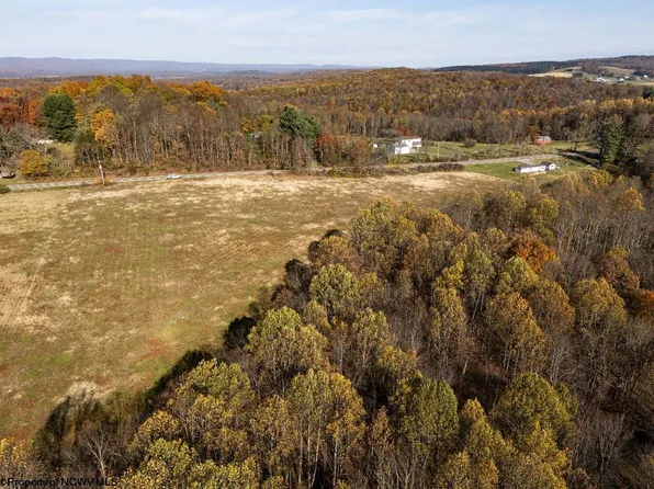 N Preston Hwy, Bruceton Mills, WV 26525