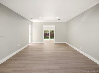 2930 SW 27th Ter, Miami, FL 33133