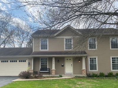 205 White Fawn Trl, Downers Grove, IL, 60516