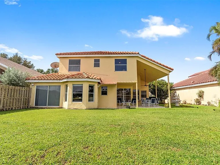9505 Aegean Dr — Photo 39