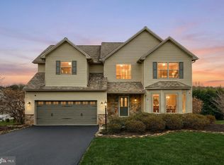 2760 Primrose Ln N, York, PA 17404