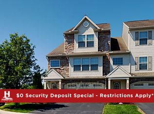 1818 Vista Dr, Mechanicsburg, PA 17055