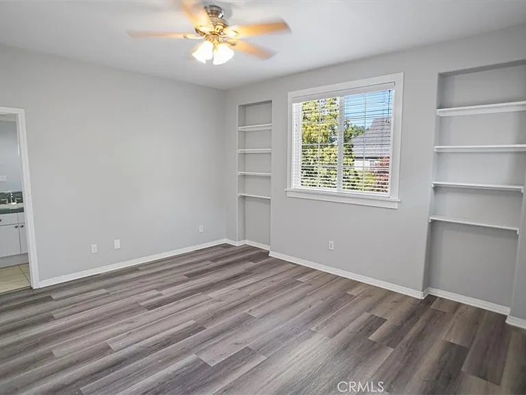 23930 Windward Ln — Photo 16