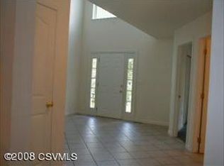 72 Mountain Rd, Catawissa, PA 17820