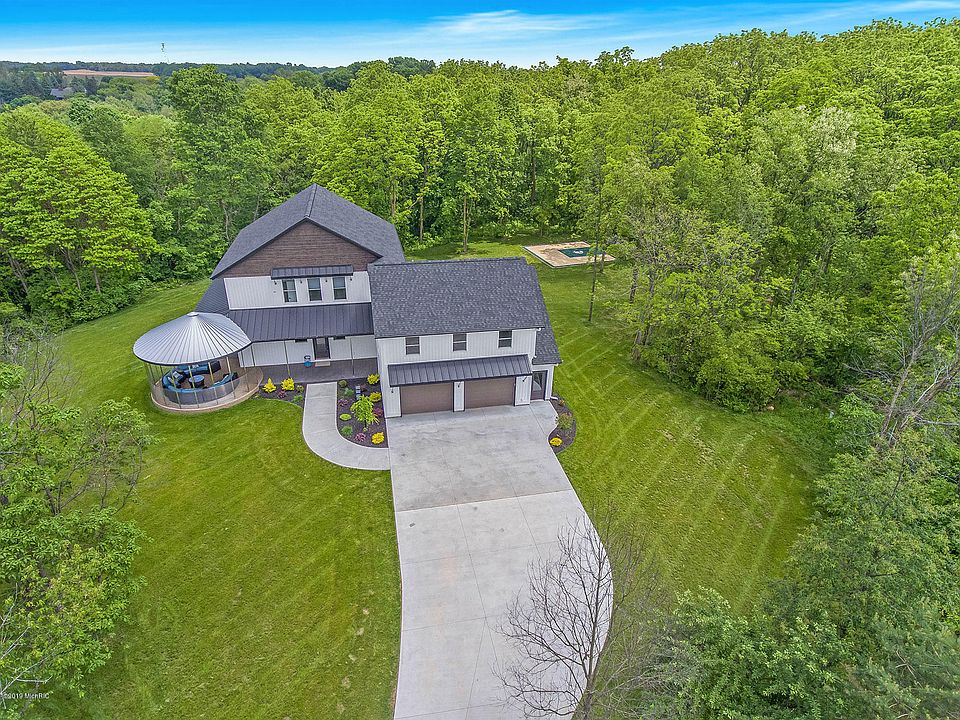 4251 Winding Way, Kalamazoo, MI 49006 Zillow