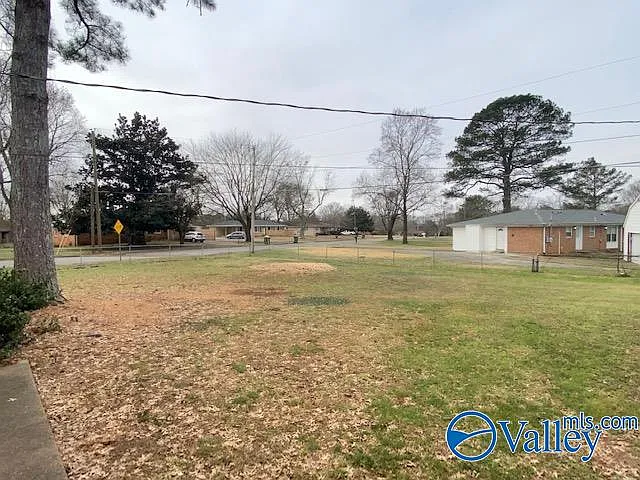 6210 Stratford Ct NW — Photo 33
