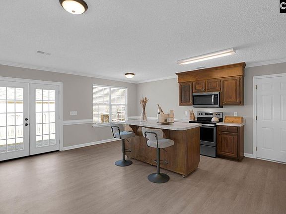 3rd image of 99 Smokewood Dr