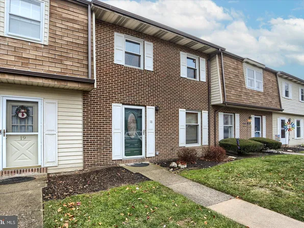 18 Drexel Pl, New Cumberland, PA 17070
