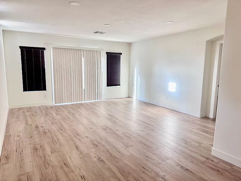 6564 Austin Hope Ave — Photo 13
