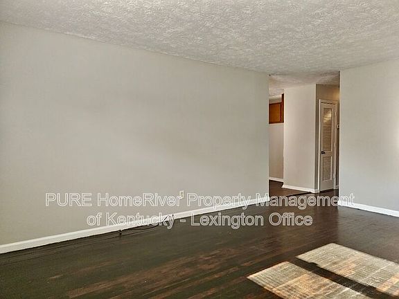 4th image of 1278 Winburn Dr