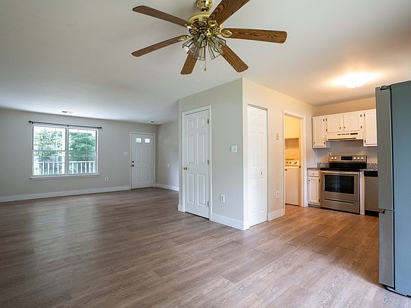 4th image of 662 Grenada Ln