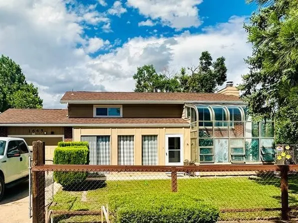 1645 Saratoga Dr, Colorado Springs, CO 80910