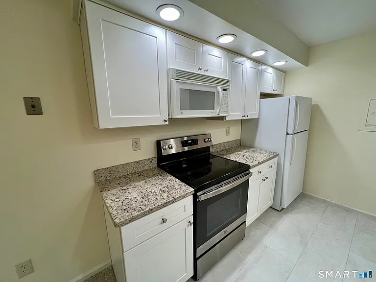 50 Aiken St #123 — Photo 3