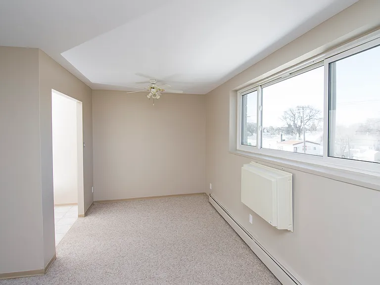 234 Moray St — Photo 10