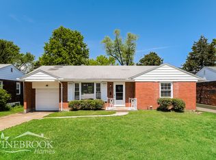 1243 Waldorf Dr, Saint Louis, MO 63137