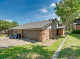 6206 Post Oak Ter, Fort Worth, TX 76112