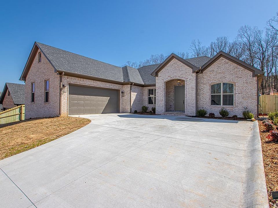 1st image of 9305 Wooddale Dr