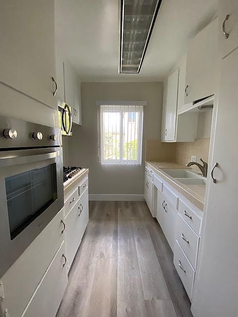 1st image of 4644 N Lakewood Blvd