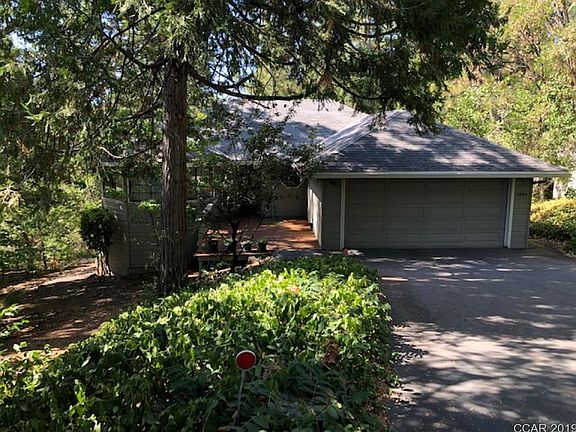2nd image of 1400 Sandalwood Dr