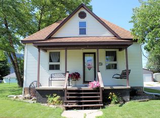 204 E Main St, Royal, IL 61871