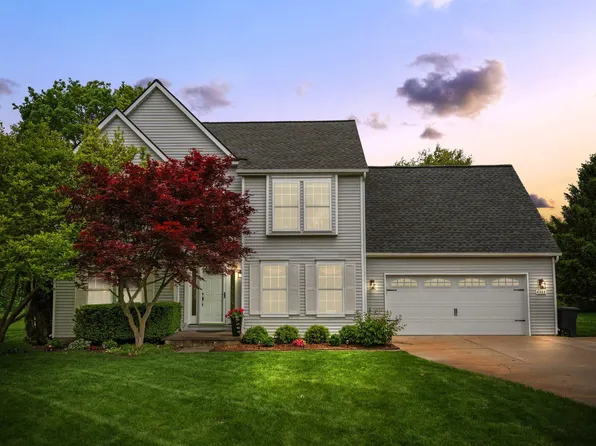 4388 Lori Lynn Ln, Whitmore Lake, MI 48189