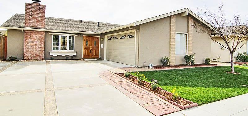 1st image of 568 Singley Dr