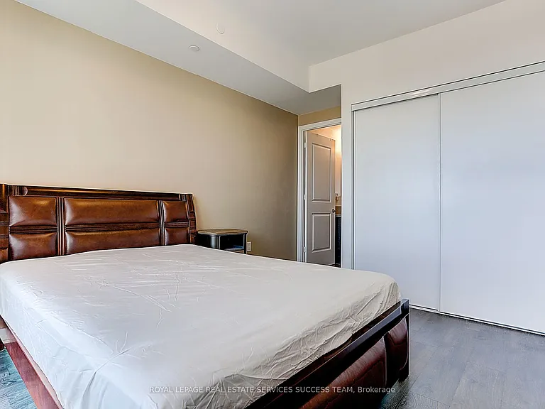 4699 Glen Erin Dr #1203 — Photo 29