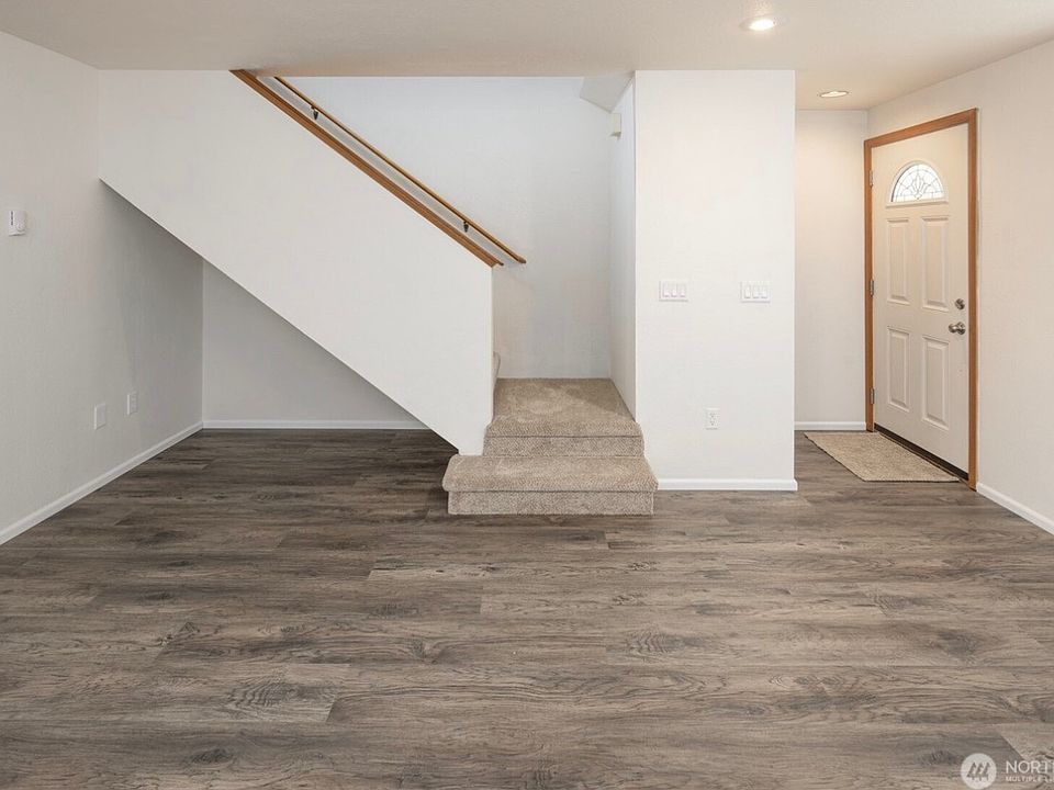 1st image of 15702 Admiralty Way APT C