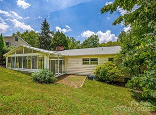 309 Country Club Rd, Asheville, NC 28804