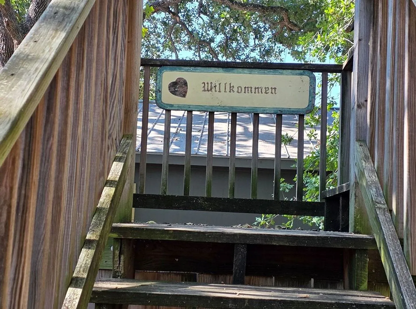 For Lease!! — Photo 2