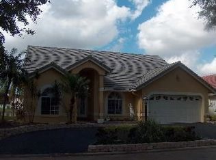 4838 NW 103rd Dr, Coral Springs, FL 33076