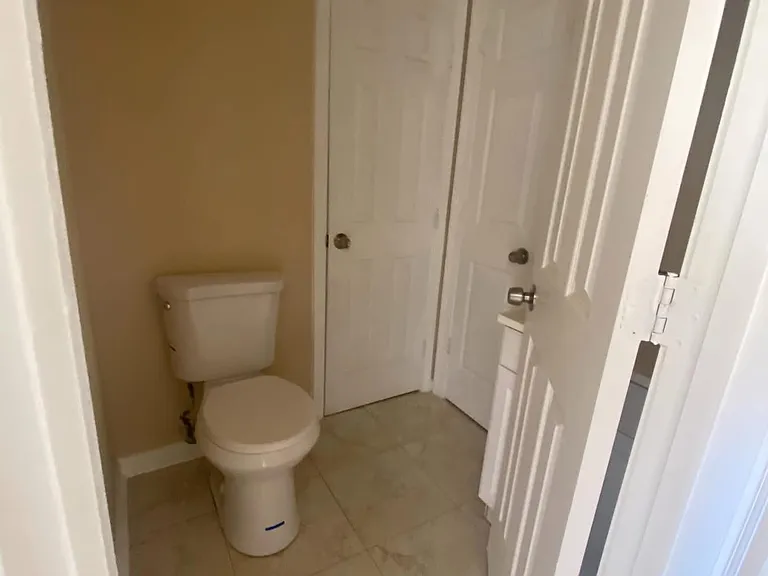7036 Northgate Dr — Photo 15