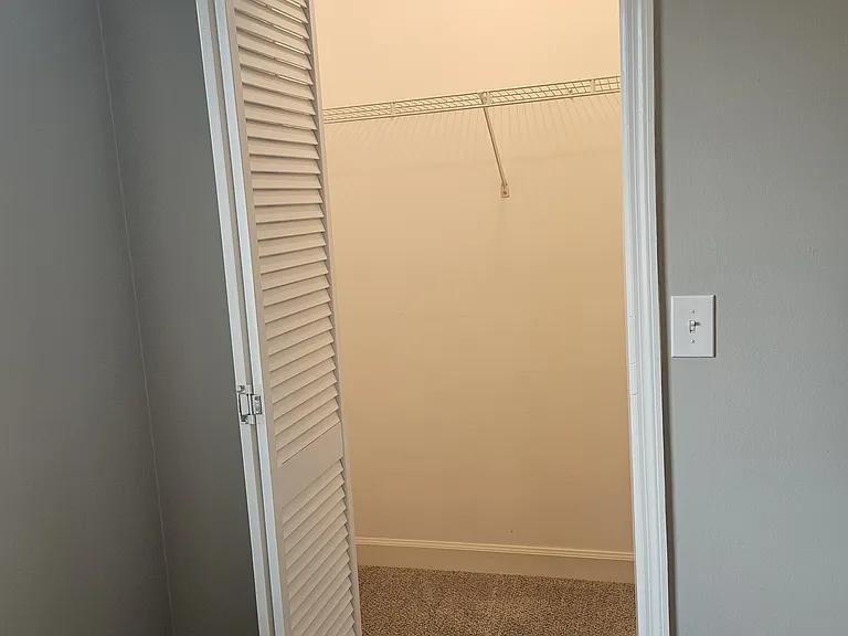 227 Wynbrook Ct — Photo 28