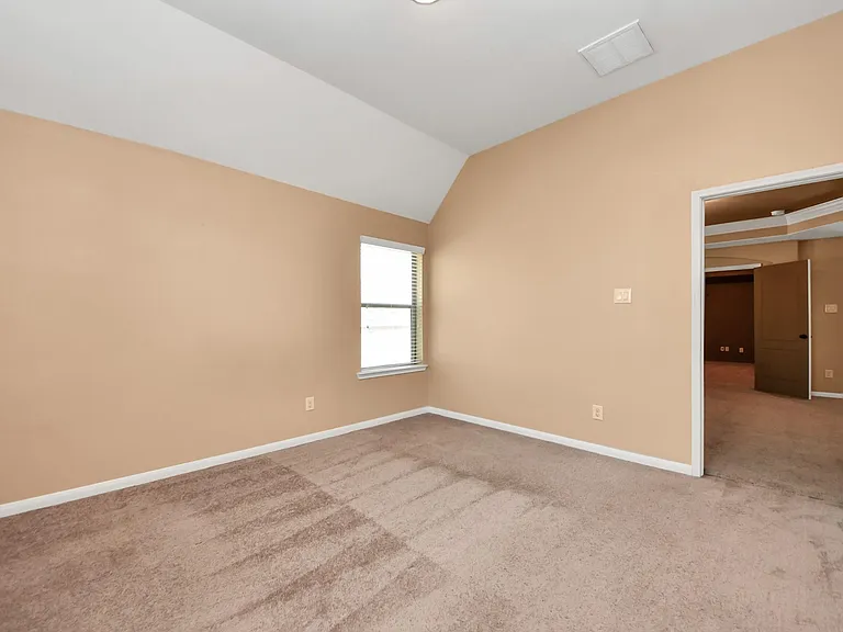 9427 Sapphire Bay Ln — Photo 38