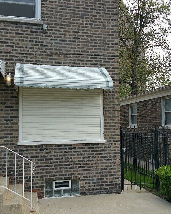 Shutters on windows