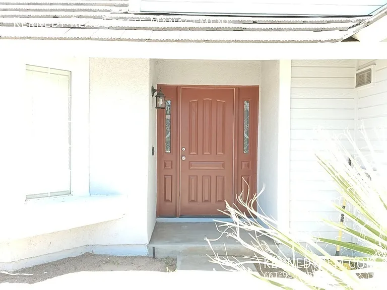 2145 W Avenue P8 — Photo 2