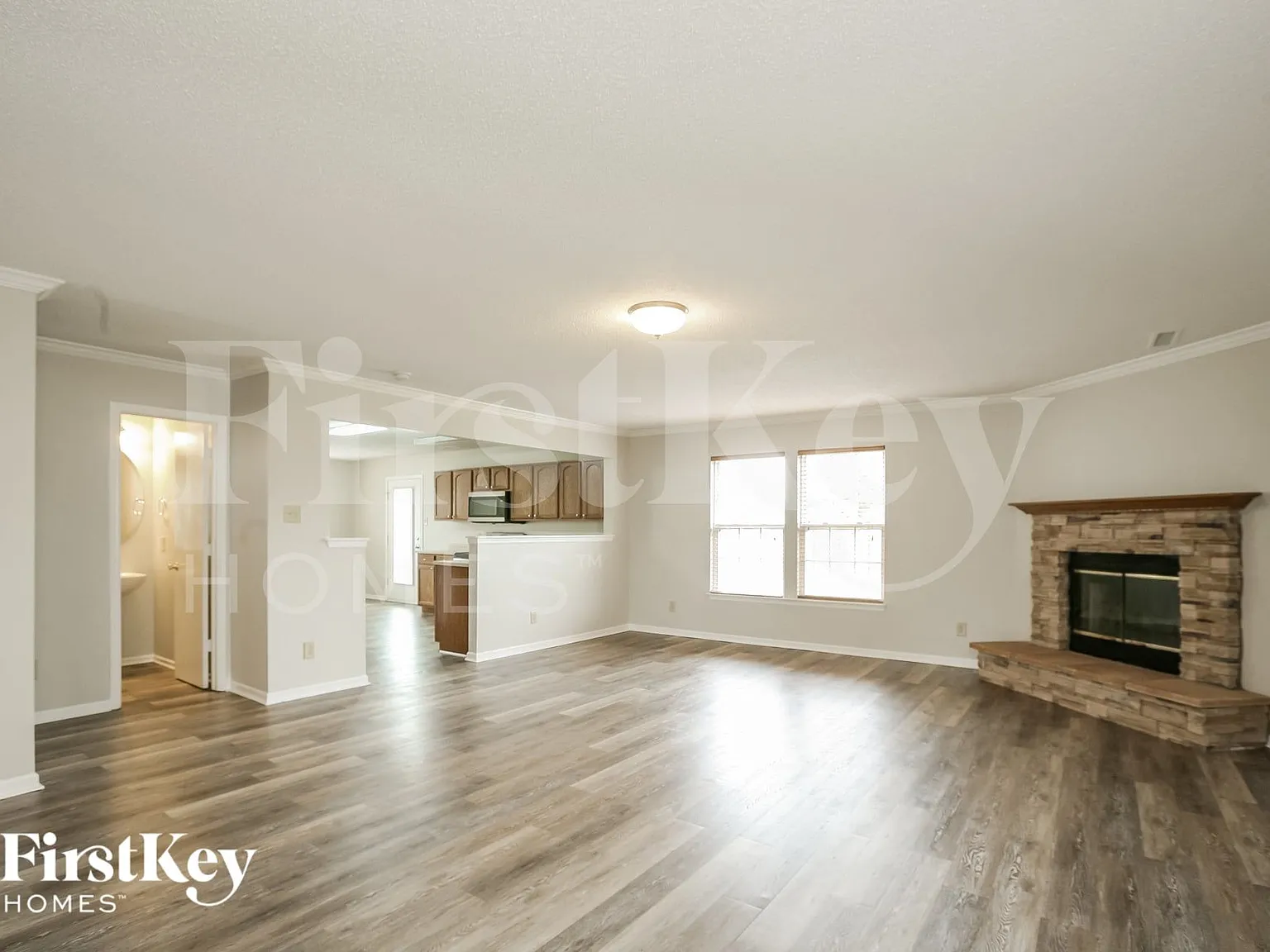 3 bed, 2.5 bath, 2615 sqft, $2,735 — Photo 4