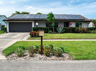 5432 Sandhurst Cir S, Lake Worth, FL 33463
