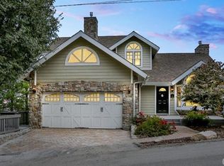29072 Banff Dr, Lake Arrowhead, CA 92352