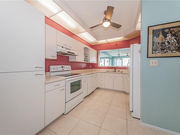 4th image of 8020 Sailboat Key Blvd S APT 203
