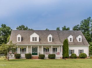 15187 Rue Belle Ln, Johnston City, IL 62951