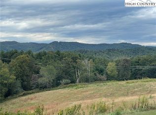 Hazel Ln, Millers Creek, NC 28651