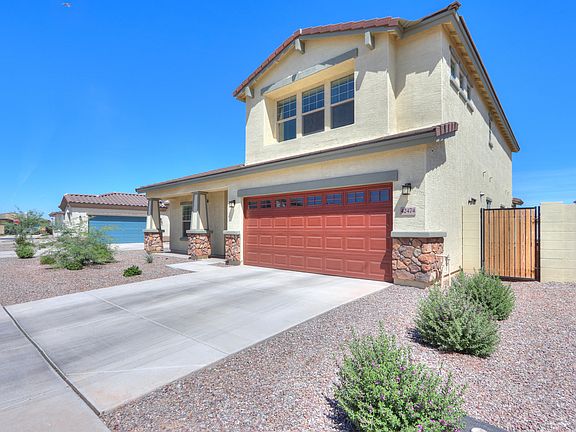 3rd image of 42474 W Paseo Dr