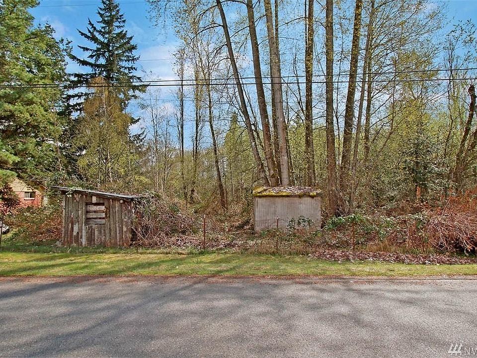 1st image of 2518 150th Pl SW