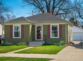 405 Island Ave, Racine, WI 53405