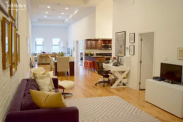 25 Murray Street, #5C